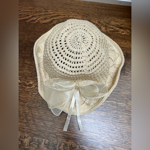 Vintage Beach Crochet Woven Beige Bow Floppy Hat Women’s Adult Size Feminine - Picture 15 of 16